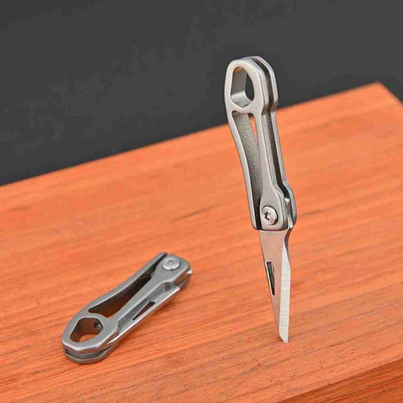 Mini Blade Fold Key Ring Portable Tool Outdoor Camp Knife Keychain Peeler Open Survive Kit Gadget Package Box Opener Hike Pocket