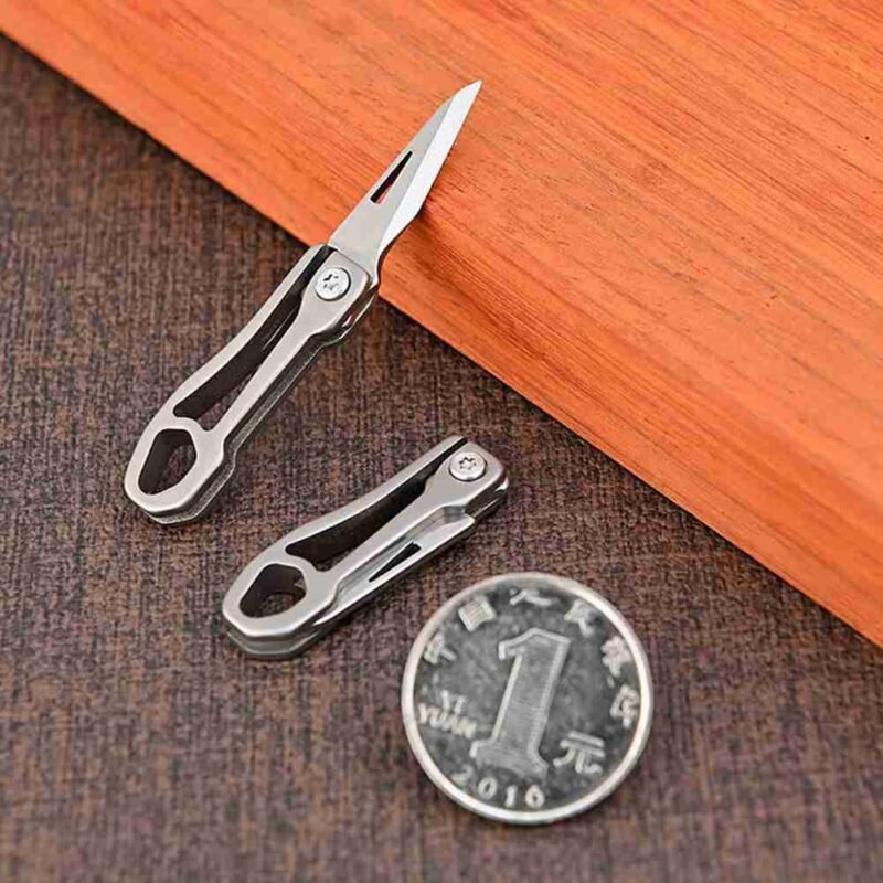 Mini Blade Fold Key Ring Portable Tool Outdoor Camp Knife Keychain Peeler Open Survive Kit Gadget Package Box Opener Hike Pocket